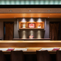 選び抜かれた旬の恵みが織りなす至高の握り寿司◎