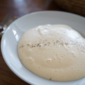 料理メニュー写真 自家製パンチェッタのカルボナーラ ~カプチーノ仕立て~