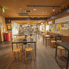 貸切可能です！20人から50人以上まで対応可能で、様々なシーンに最適です。友人との集まりなど、用途に合わせたプランをご提案します。心温まるひとときをお過ごしください！