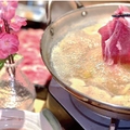 料理メニュー写真&nbsp;【旬限定】ラムとレタスと精選した素材のしゃぶしゃぶ
