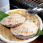 ホタテやカキ、 サザエや車海老など単品でもご注文いただけます！お好きなものを好きなだけご堪能◎