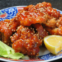 タイ風鶏唐揚げ/ヤンニョムチキン