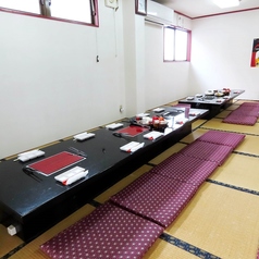 大人数での宴会に対応可能な36名用座敷。広々とした空間で、歓送迎会や同窓会など賑やかなシーンにぴったりです。