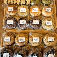 Cafe Threeju カフェ スリージュの雰囲気1