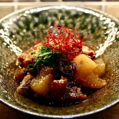 酒呑の牛すじ煮込み