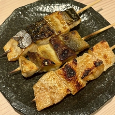香ばしく旨い“とりどり”名物魚串