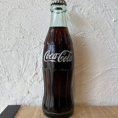 コーラ Cola