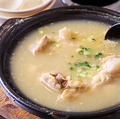 料理メニュー写真&nbsp;土鍋入り豚足スープ