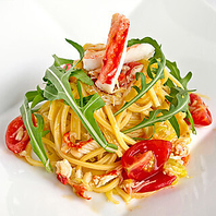 地元食材を使ったイタリアン。豊富なワインとよく合う！