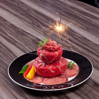 お誕生日肉ケーキプレゼント