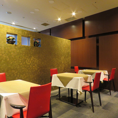 デート・会食・お友達同士の小規模会食など様々なシーンでご利用可能です。