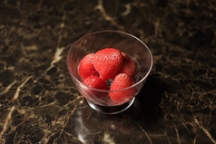 【新メニュー】★いちごミルク/★ごま団子