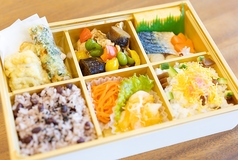 新春彩り弁当