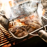 備長炭で焼いた焼き鳥は炭の香りが食欲を倍増します！中でも「かご焼き」は絶対に注文する一品！！