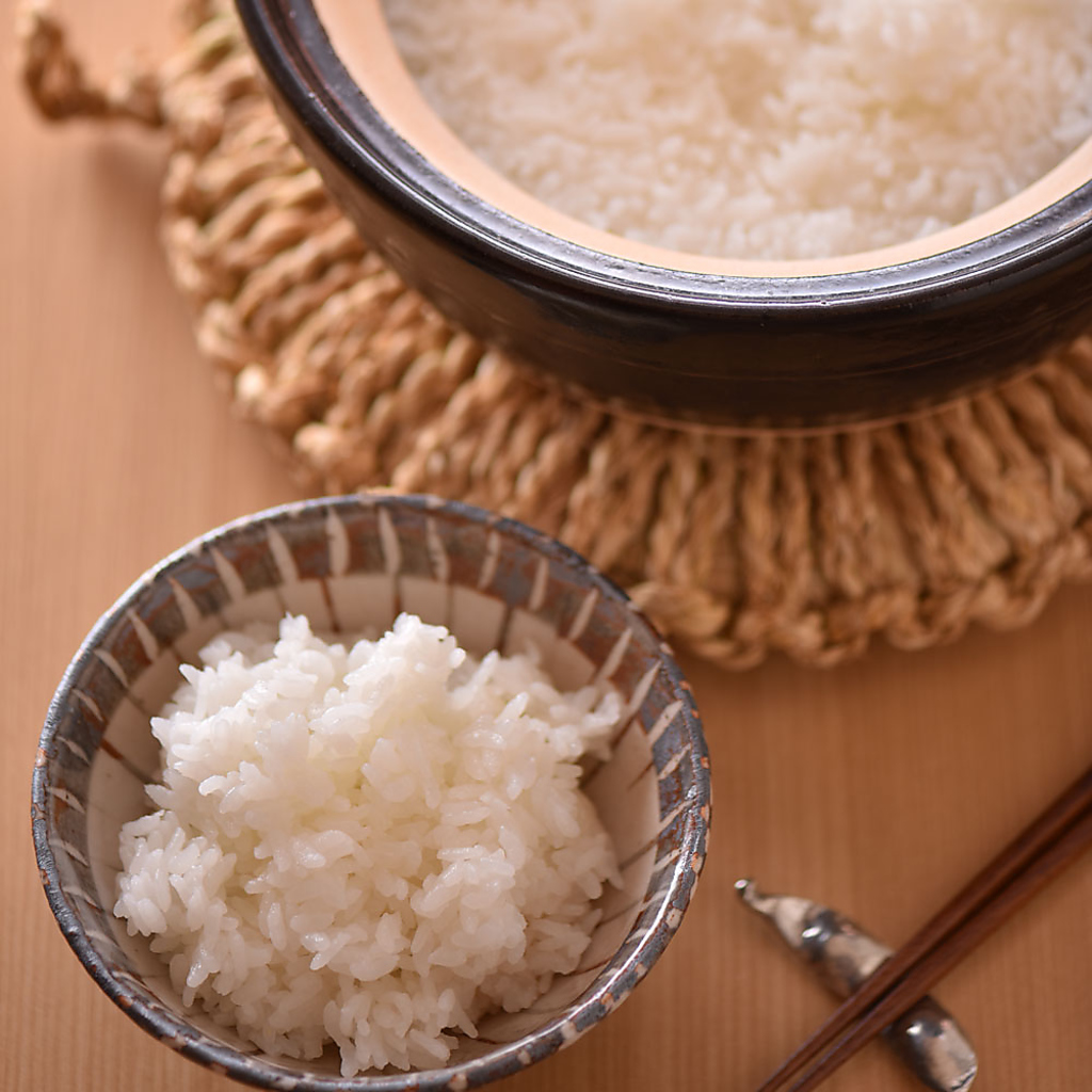 こだわりの銀シャリはこだわりの土鍋でご提供！お米がふっくらと立った状態で美味しい炊き上がり！