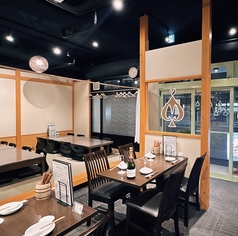 ACE MEAT BISTRO ＆ GRILLの雰囲気2