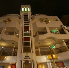 BAR bise(ビズ)那覇松山店の外観1