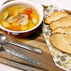 エビのアヒージョ