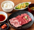 料理メニュー写真&nbsp;柔らかビーフの食べ比べセット　　【お昼も夜もOK！終日注文可】