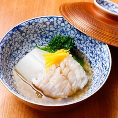 季節の逸品も味わえる