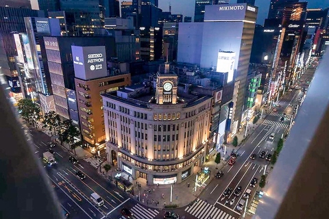 ～銀座の景色が臨める和モダン空間で、高級鉄板焼と個室焼肉を堪能～