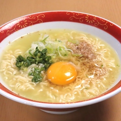 塩ラーメン(生たまご追加)