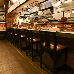 牡蠣バルイタリー 明神町の雰囲気2