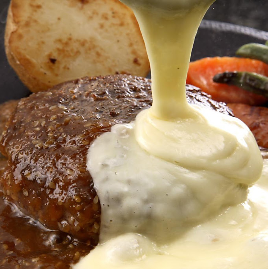 【ランチ】白老和牛包み焼きハンバーグ。コース仕立てで2300円～ご用意。