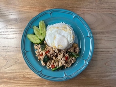 辛さとパクチーが選べるタイ料理