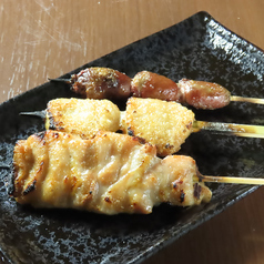 【素材への拘り】知床どりを使用した焼き鳥をご堪能。