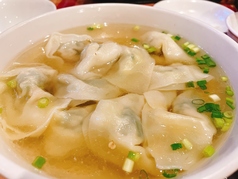 ナズナと肉入り上海風鮮揚げダイワンタンスープ