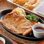 下関駅から徒歩5分！ステーキやハンバーグなど、肉好き必見の自家製料理をご堪能あれ