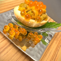 ウニ・オン・ザ・真っ赤卵on大粒イクラ