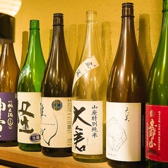 各地の地酒や日本酒を厳選した人気銘柄も豊富♪