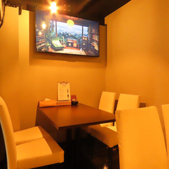 4名様テーブル×3