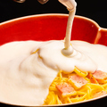 料理メニュー写真&nbsp;クリームペコリーノチーズ泡のカルボナーラ　スパゲッティーニ