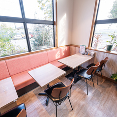 TG CAFE ティージーカフェの雰囲気3