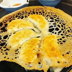 丸虎餃子
