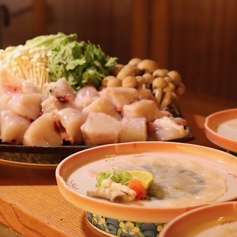 港から直接仕入れるため、“獲れたてピチピチ”の鮮魚を美味しく味わえます。