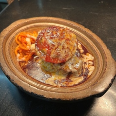 フレッシュトマトとチーズハンバーグのオーブン焼き