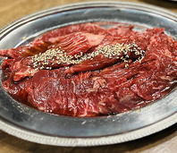 名物サガリと生ラム堪能名物焼肉