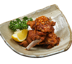 揚げスペアリブのガーリック炒め