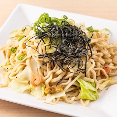 沖縄そば麺使用　野菜たっぷり海鮮塩OKINAWA焼きそば
