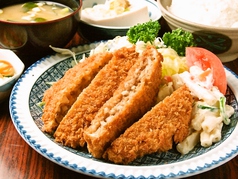 自家製ジャンボメンチカツ定食