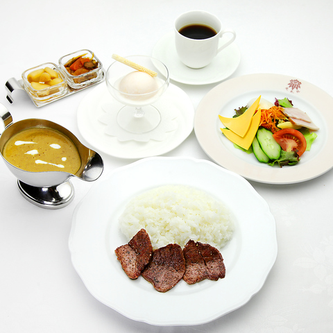 金谷ホテル百年ライスカレーランチ