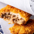料理メニュー写真&nbsp;百年メンチ