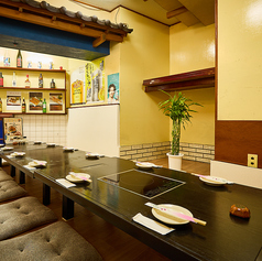 和モダンの温もり溢れる当店の個室席は2名様~100名様までご利用いただけます♪落ち着いた空間で大人の宴会を♪様々なシーンに合わせたお席をご用意しておりますのでお気軽にお問い合わせください◎本厚木駅から徒歩1分の和風個室居酒屋「よりみち」は宴会コースが2000円~♪お料理とお酒の種類も豊富かつリーズナブル◎