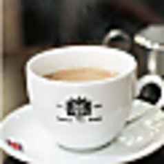 ●ロイヤル・ミルクティー（HOT／ICE）