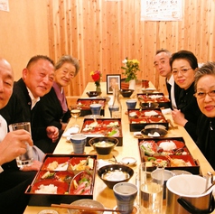 ２階の宴会場は人数別に座敷が作れます♪