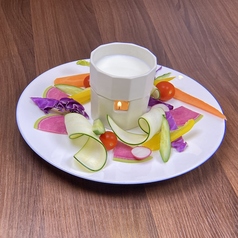 季節野菜の自家製バーニャカウダ